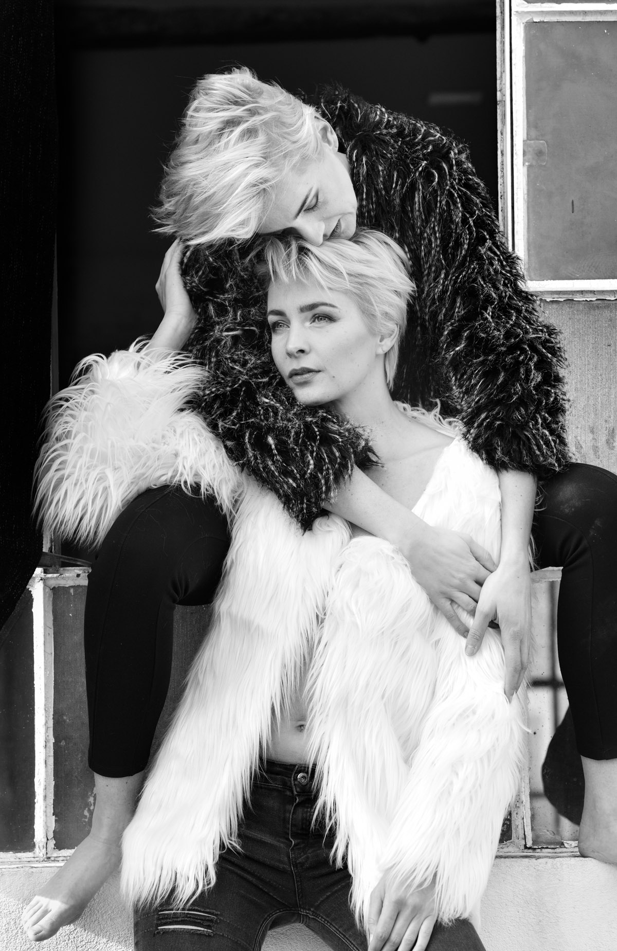 Meise Zwillinge - Nina Meise und Julia Meise by Peter Mueller Photography 27