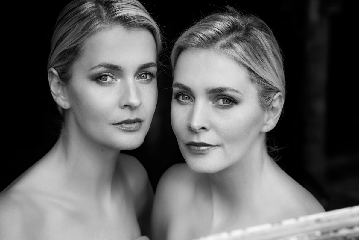Meise Zwillinge - Nina Meise und Julia Meise by Peter Mueller Photography 5